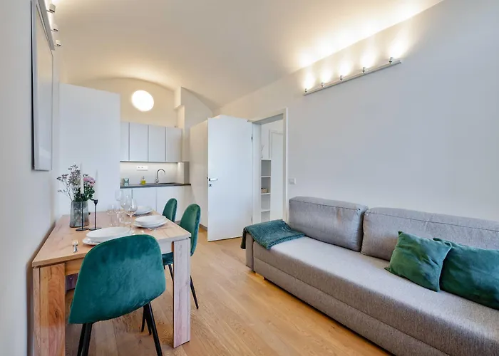 Elegant Apartments With Terrace & Bike Path