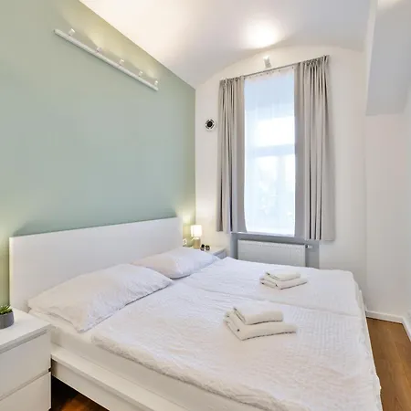Elegant Apartments With Terrace & Bike Path Prague Room photo