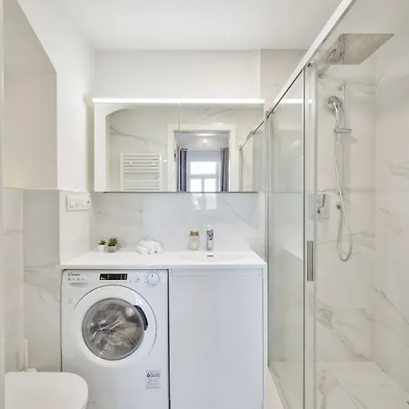 Elegant Apartments With Terrace & Bike Path Prague Exterior photo