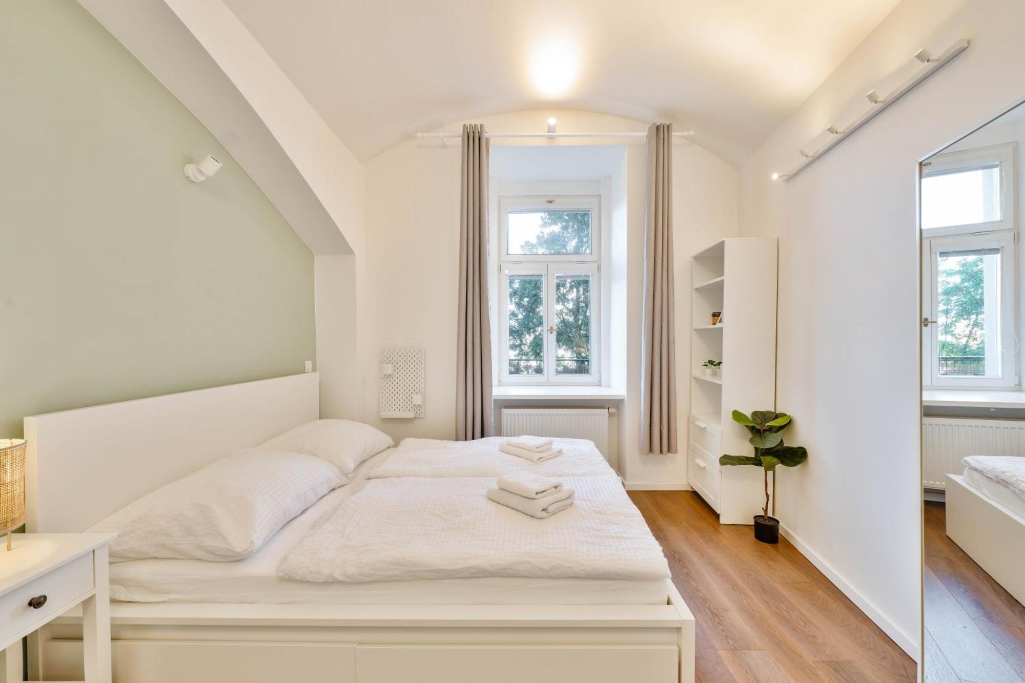 דירה Elegant With Terrace & Bike Path *