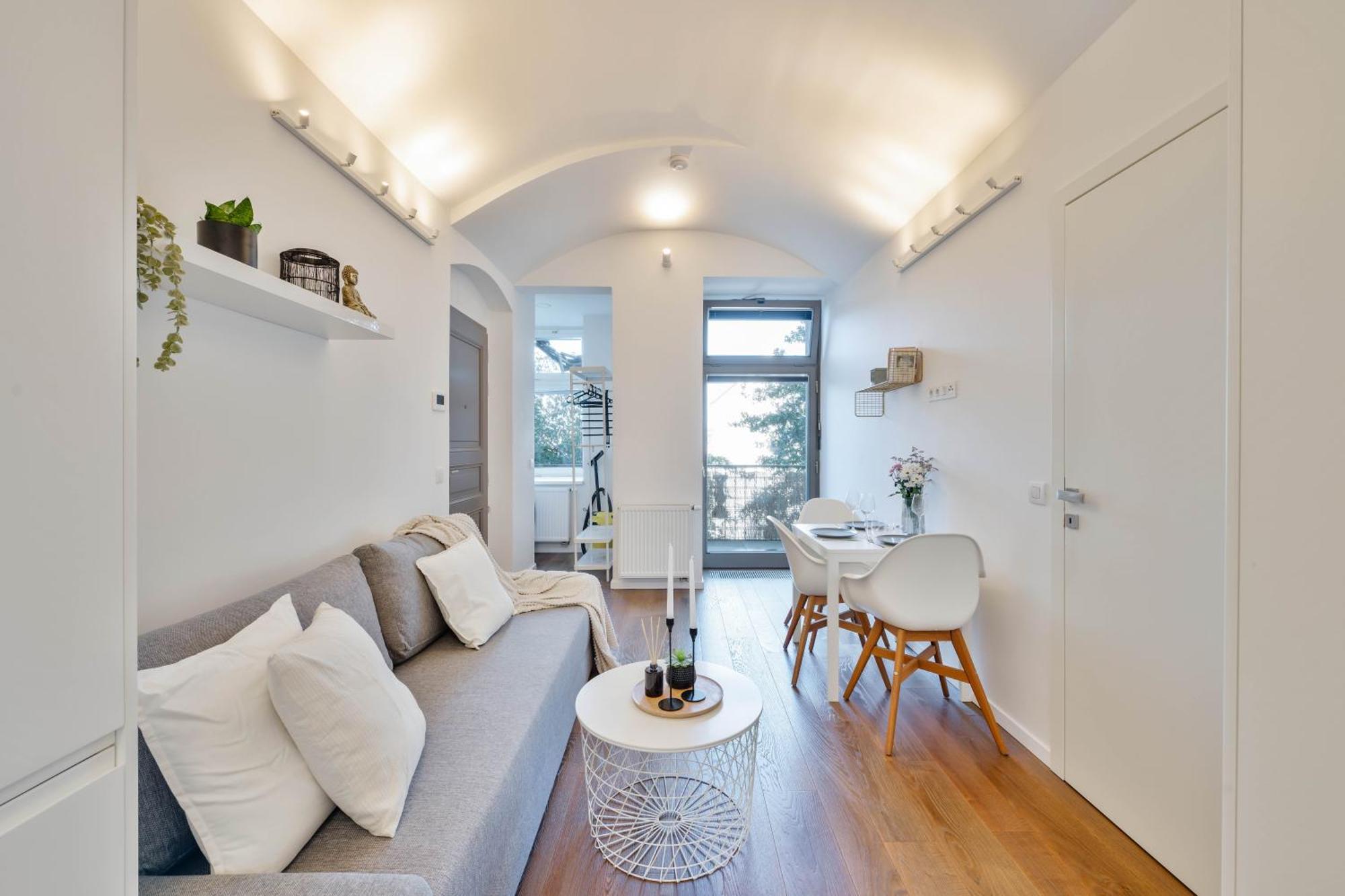 Elegant With Terrace & Bike Path Appartement Praag