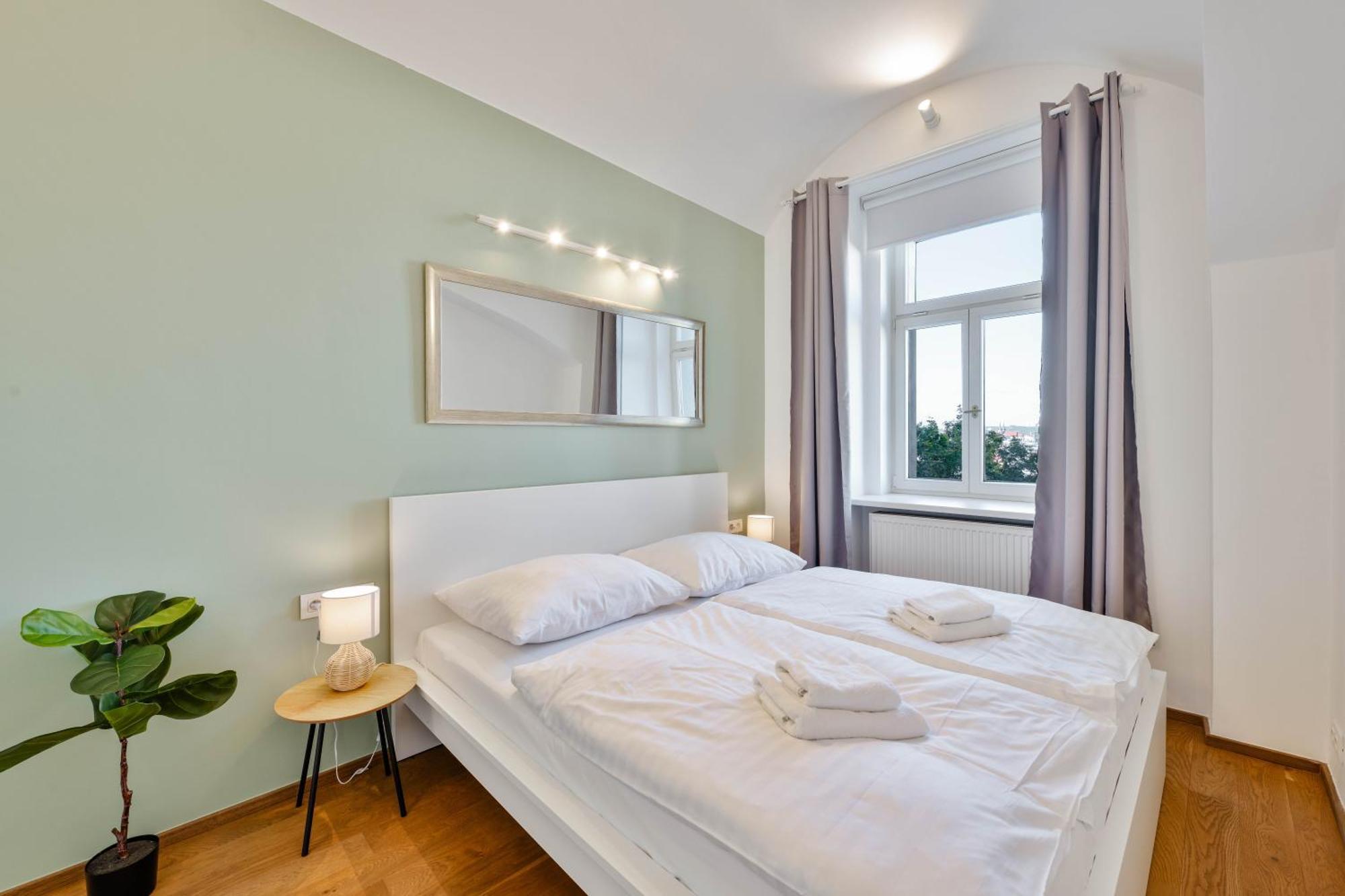דירה Elegant With Terrace & Bike Path פראג